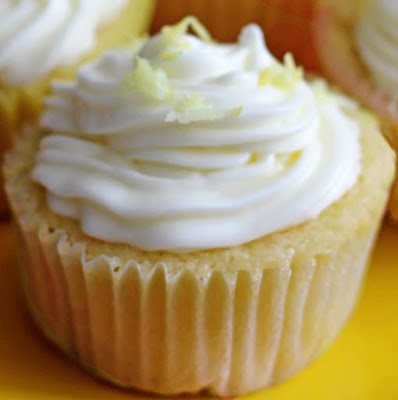 oven baked lemon-spice cupcakes