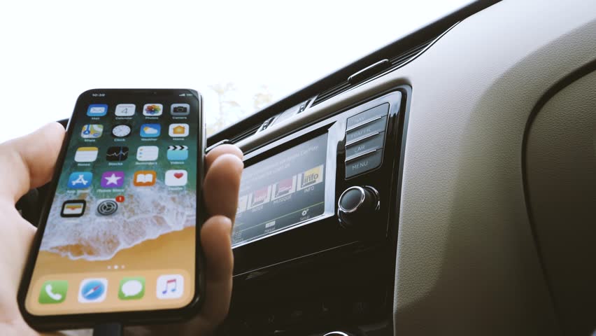 iPhone X/8 Bluetooth not connecting to Car : iOS 12 [Solved]