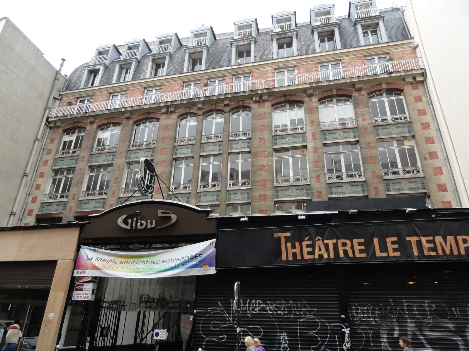 Rue du Faubourg du Temple Paris 75 Commerces boutiques et
