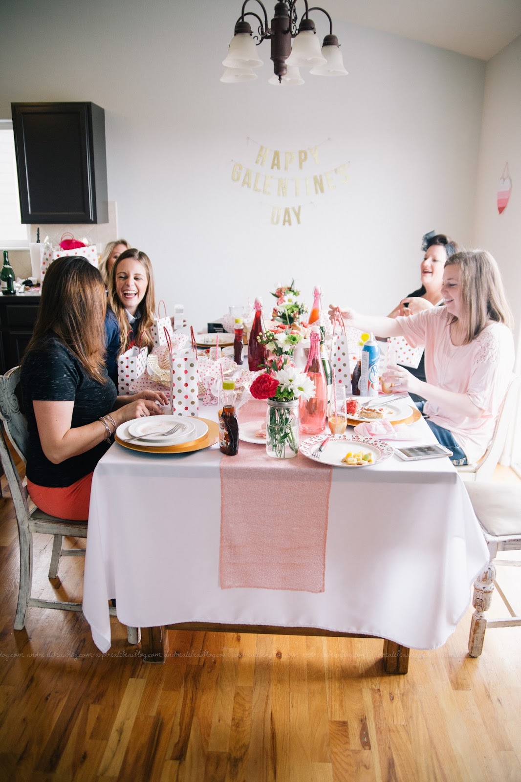 How to Throw the Perfect Galentine's Day Brunch | andrea lebeau