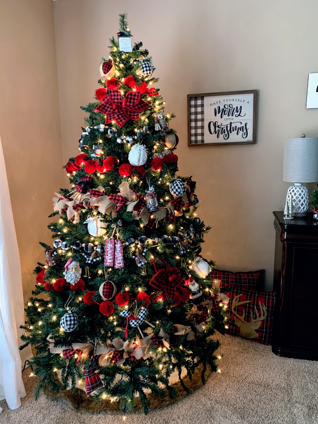 CHRISTMAS EVE HOME TOUR 2019 | That Inspired Chick