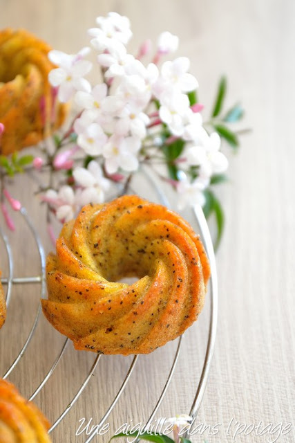 Mini-bundt au citron et graines de pavot (anti-gaspi)