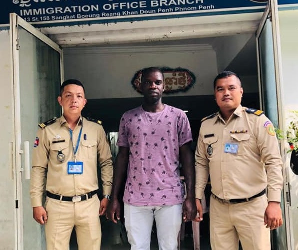 Nigerian man asks Cambodian Immigration to send him home, says he has no money to renew his visa (photos)