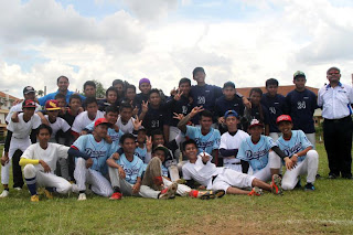 Kejohanan Sofbol MSS Sibu 2013 - SMK Luar Bandar Sibu dan SMK Sibu Jaya