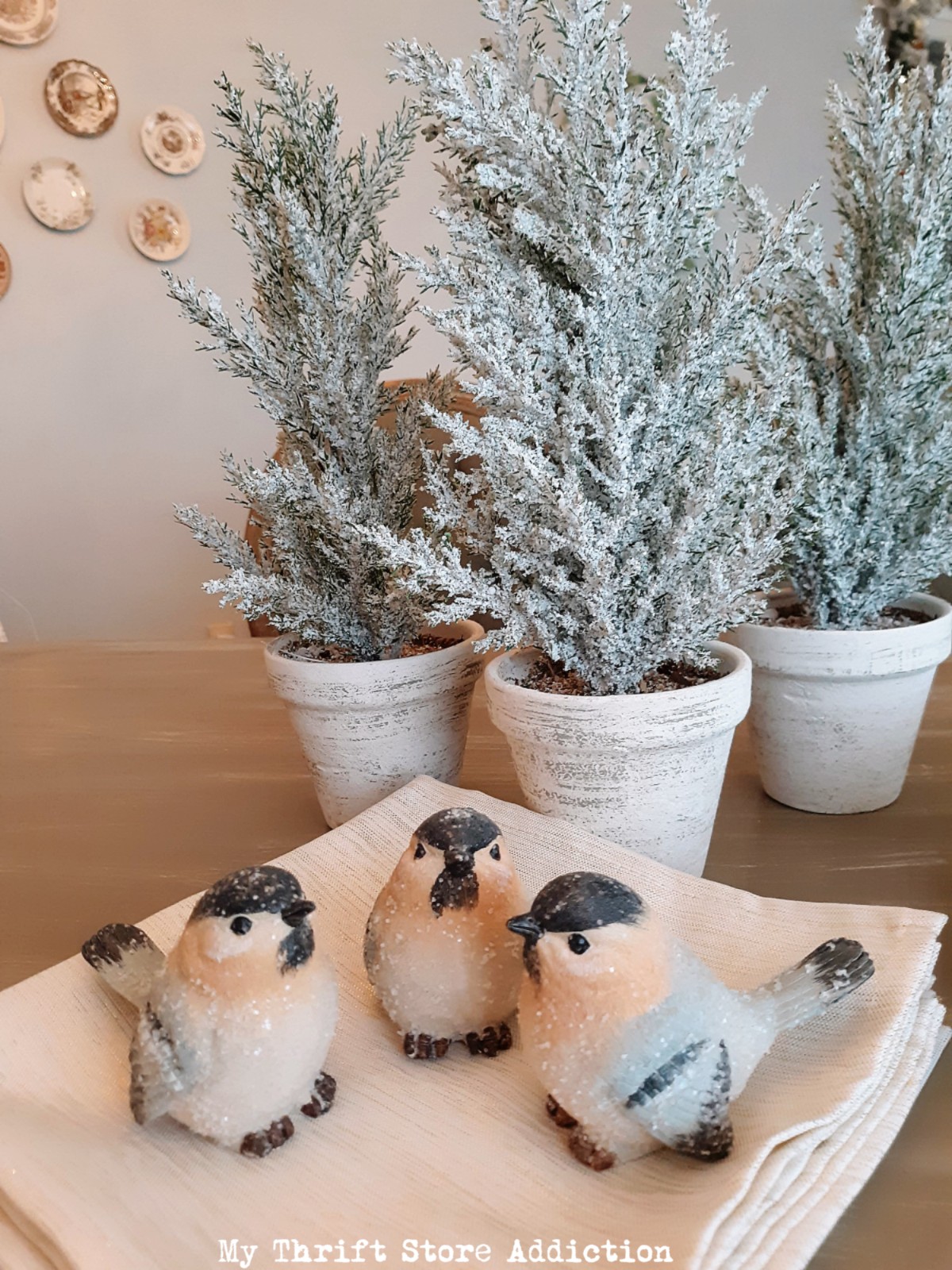 milk glass and metallic winter tablescape