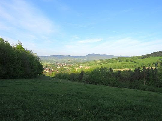 Dolina wsi Przysietnica. Dolina wsi Przysietnica.