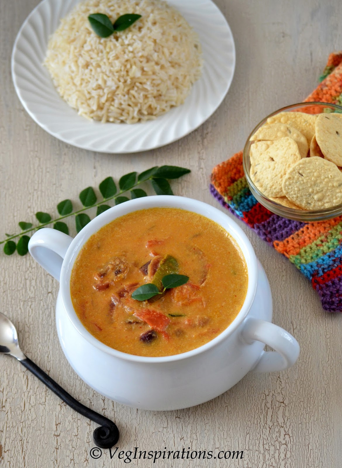 Tomato Coconut Curry Thakkali Kozhambu With Stepwise Pictures