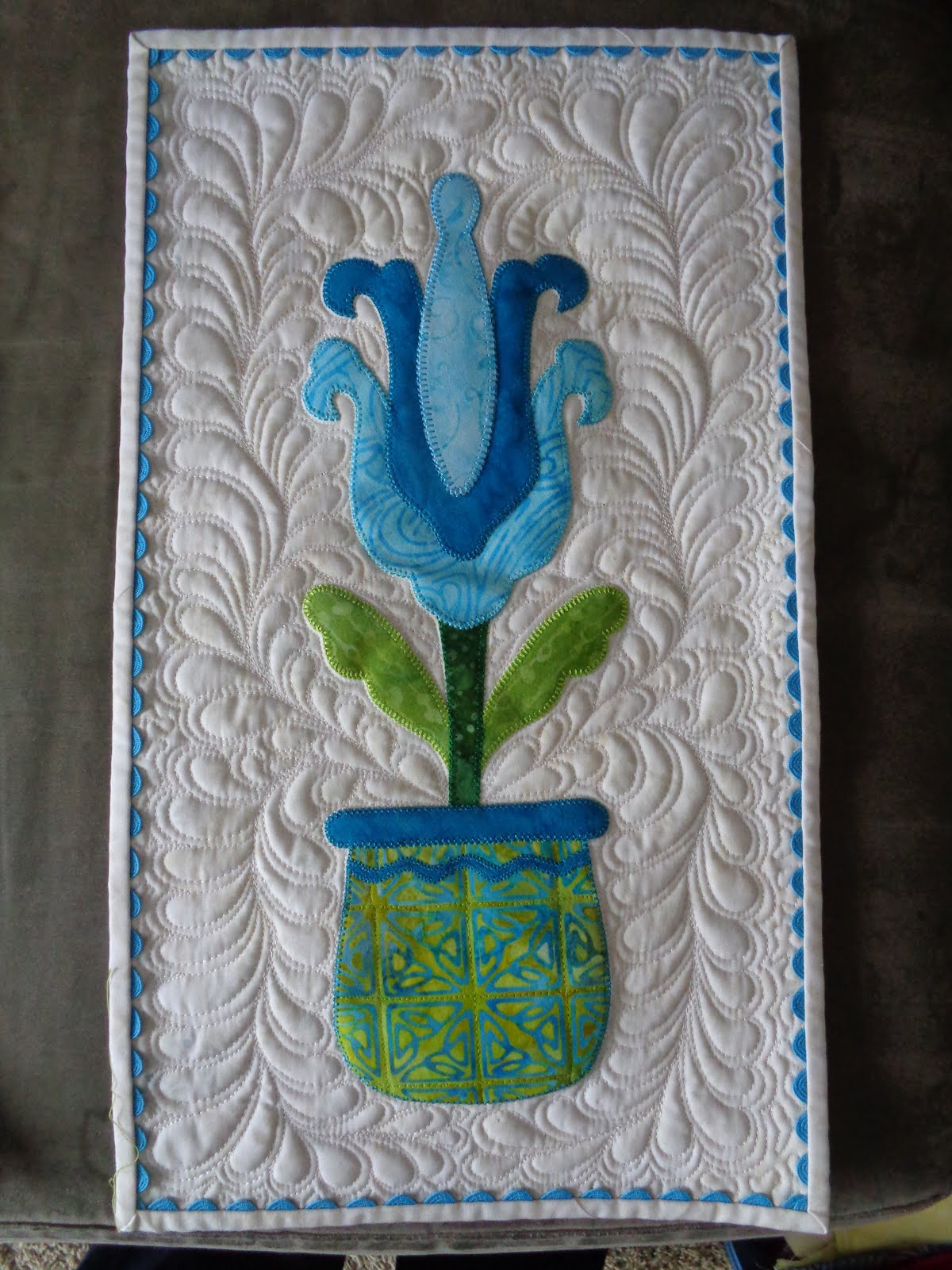 Adventurous Applique and Quilting Batting Week How do I choose?