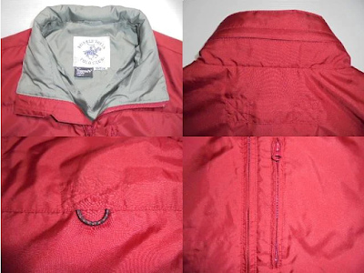 襟後部 ジッパー収納式フード、襟内外 ハンガーループ、右胸 ゴムループ、左胸 ジップバーティカルスリットポケット 襟後部 ジッパー収納式フード、襟内外 ハンガーループ、右胸 ゴムループ、左胸 ジップバーティカルスリットポケット