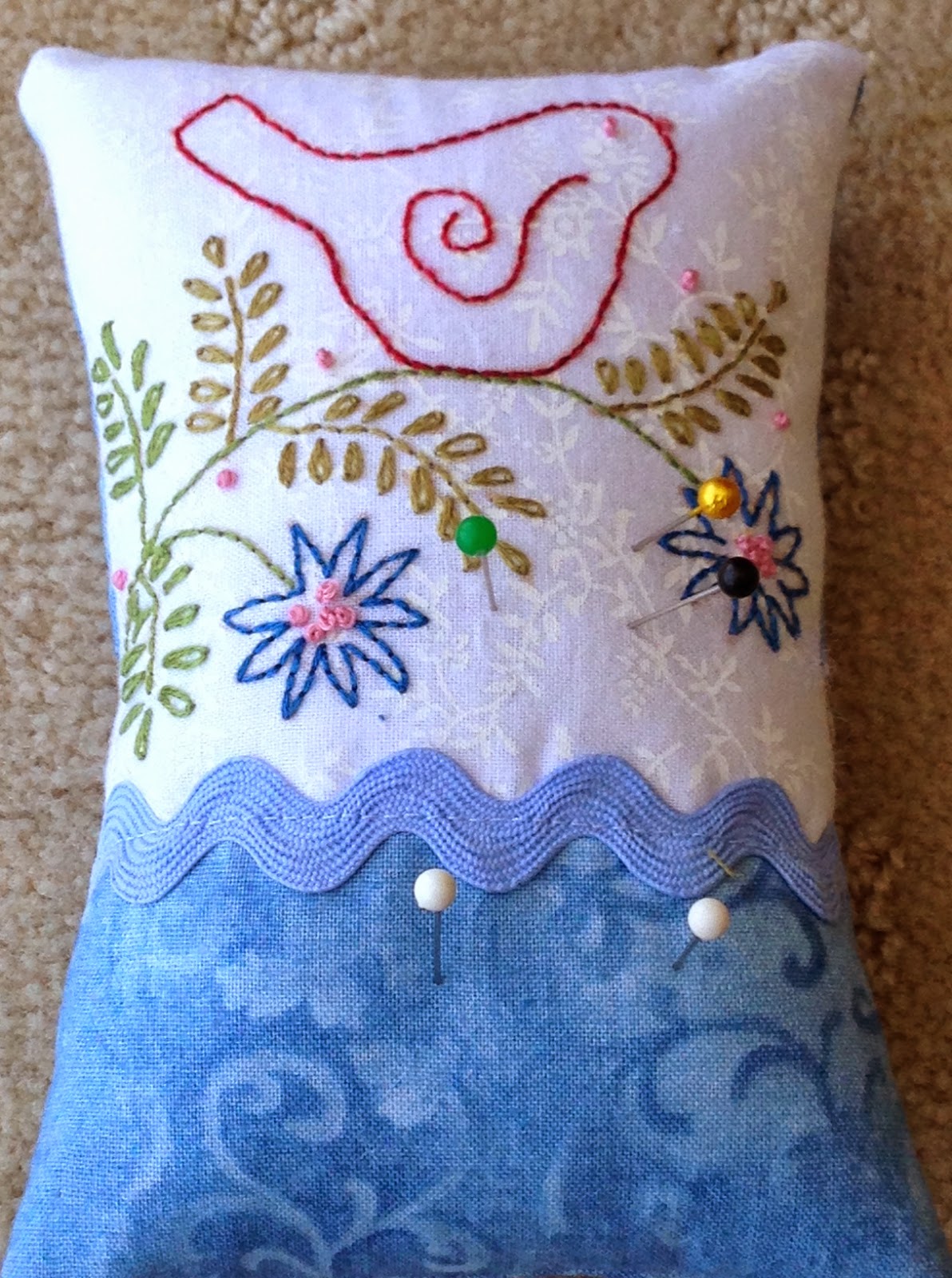 SEW MUCH TO QUILT : PATCHWORK LOVES EMBROIDERY S.A.L. - Project #3 ...