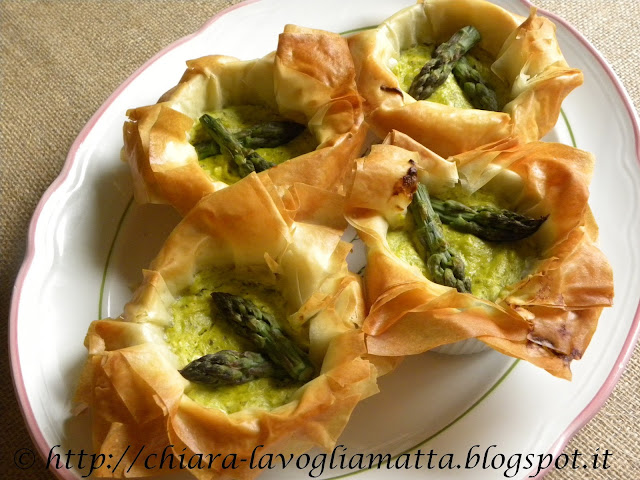 cestini con crema di asparagi e ricotta di bufala