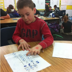 An Apple For The Teacher: Thursday Throw down - Interactive Long Division