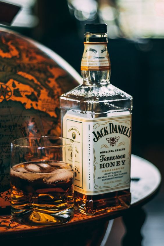 Whiskey and Coke Recipe