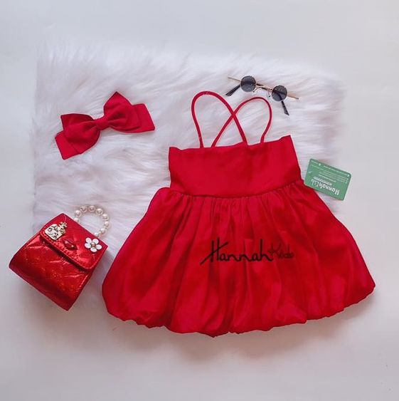 ĐẦM ĐỎ ĐAN DÂY CHO BÉ