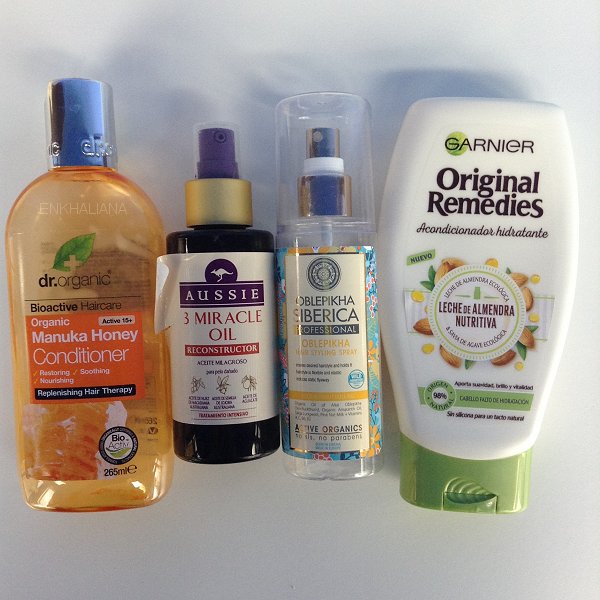 Ganier Original Remedies Acondicionador Leche De Almendra / Dr. Organic Acondicionador Manuka Honey / Oblepikha Siberica Professional Hair Styling Spray / Aussie 3 Miracle Oil