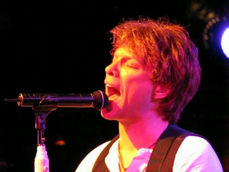 T.U.B.E. Jon Bon Jovi 20090223 Sayreville, NJ (DVDfull proshot)