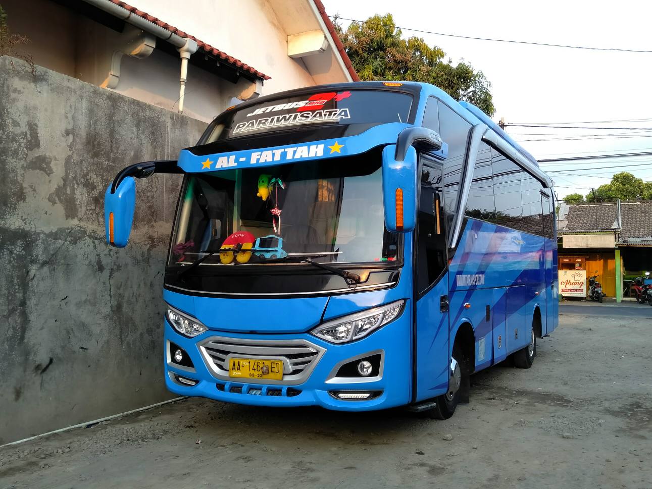 Harga Sewa Bus Pariwisata Jogja 2020: Panduan Lengkap untuk Liburan Anda
