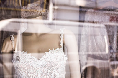 bridal store 