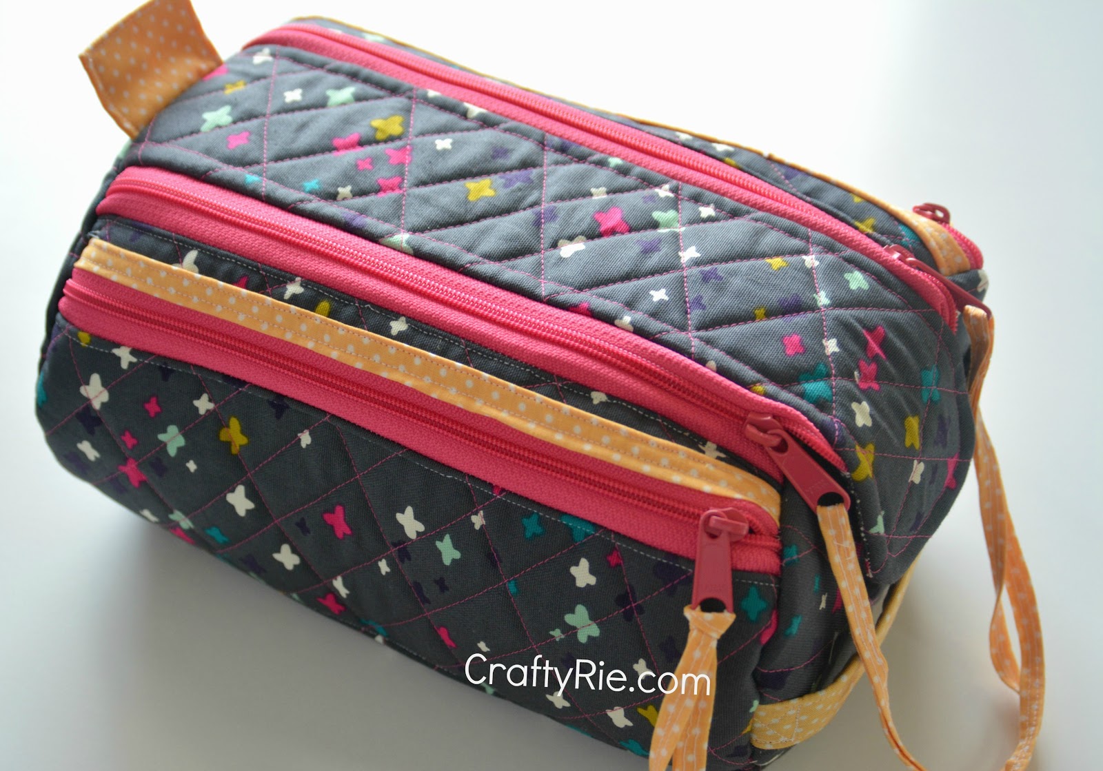 CraftyRie Double Zip Gear Bag