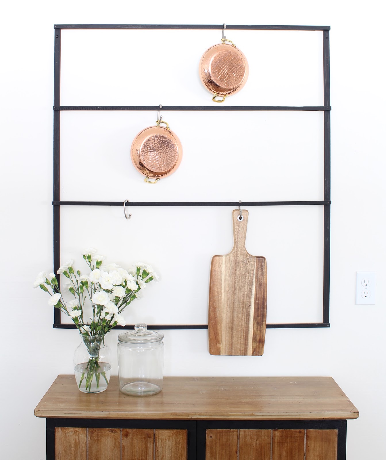 How to Build a Cast Iron Wall Rack