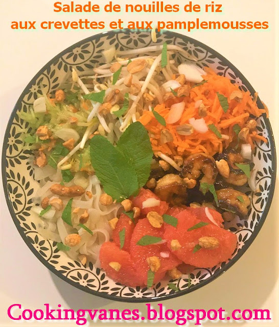 La cuisine de Mimi Salade de nouilles de riz aux crevettes et aux pamplemousses