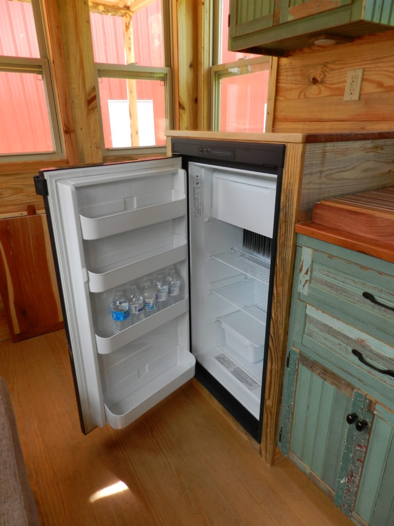 Mississippi Tiny House (204 Sq Ft) [ TINY HOUSE TOWN ]