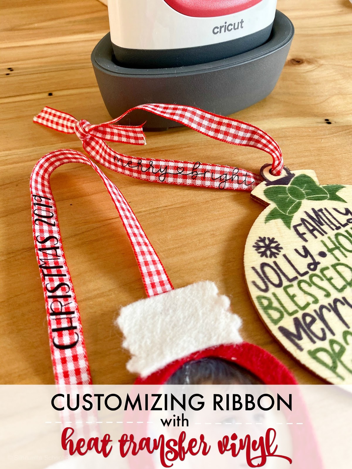 How to Customize Ribbon with HTV and EasyPress Mini Silhouette School