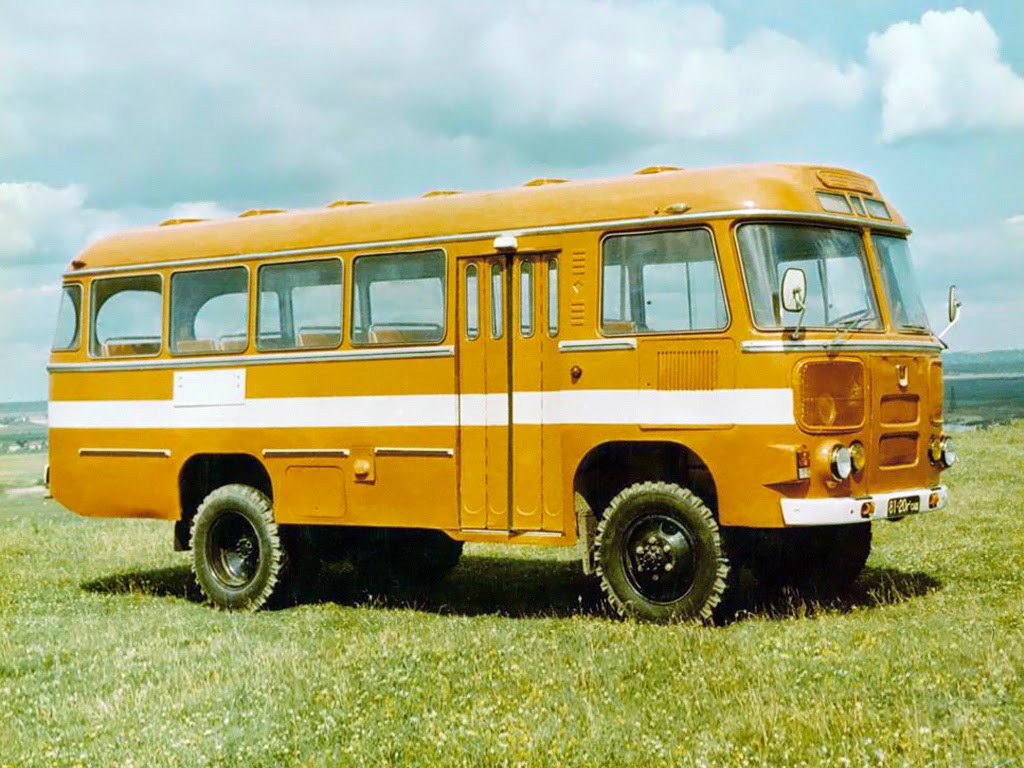 Автобус старого образца паз