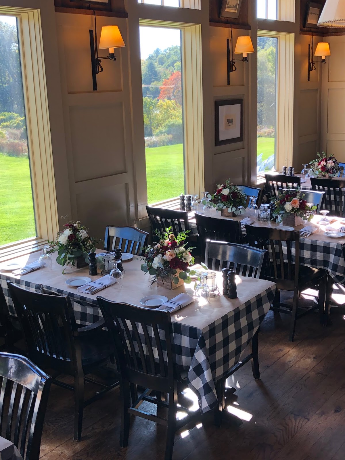 DesignsandEvents An Intimate Wedding at Gibbet Hill Grill