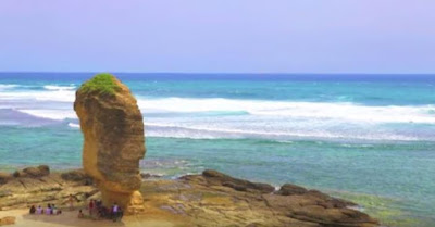 Wisata Pantai Batu Payung Lombok Tengah NTB