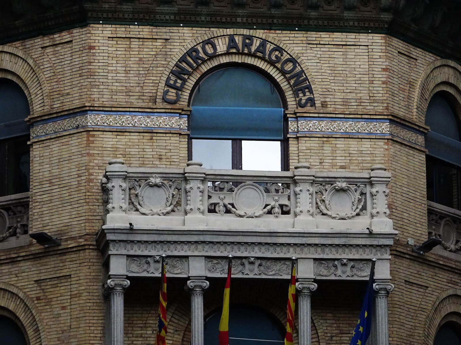 Redescubriendo Barcelona y más allá 10/08/2016 Centre Aragonès