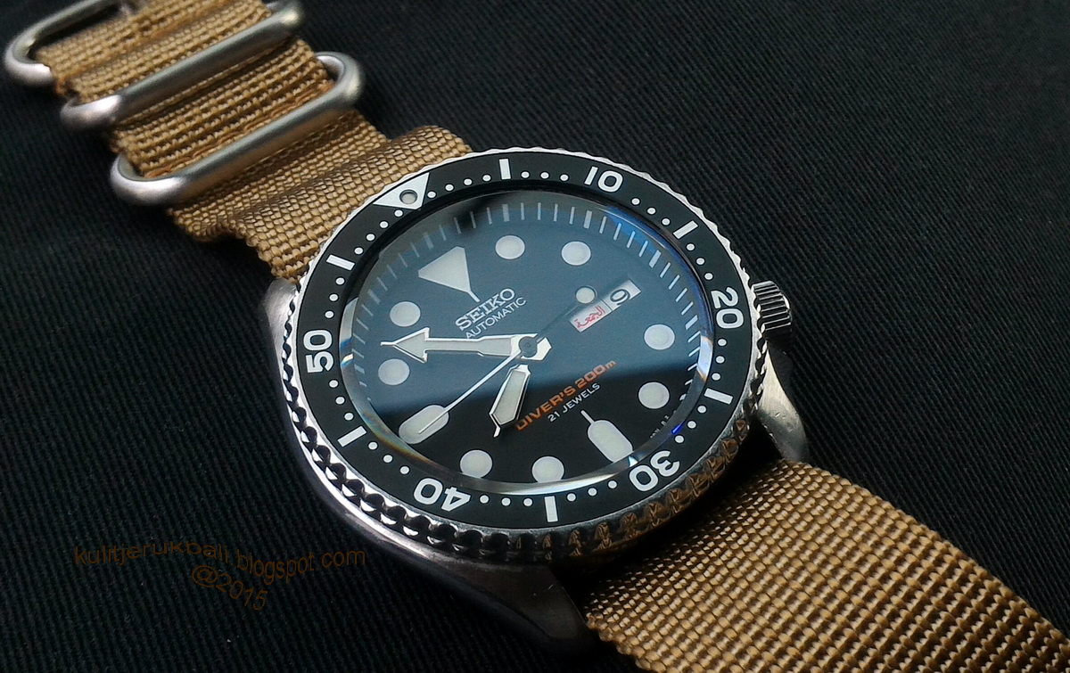 Sold watch. Shimano SKX. Yellow Diver watch. Yellow Blue Diver watch. Q&Q Diver watch.