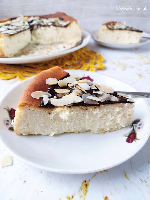 Sernik bez spodu z mascarpone