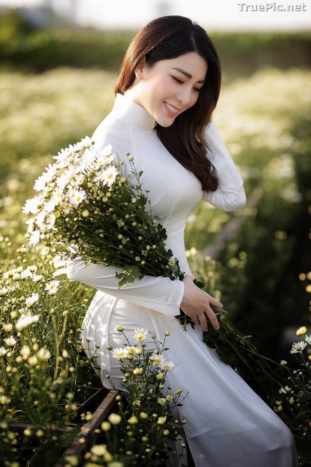 Image The Beauty of Vietnamese Girls with Traditional Dress (Ao Dai) #5 - TruePic.net - Picture-24