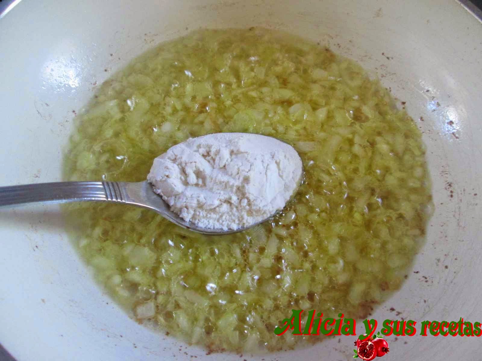 Alicia y sus recetas: ALMEJAS FINAS RELLENAS DE BECHAMEL