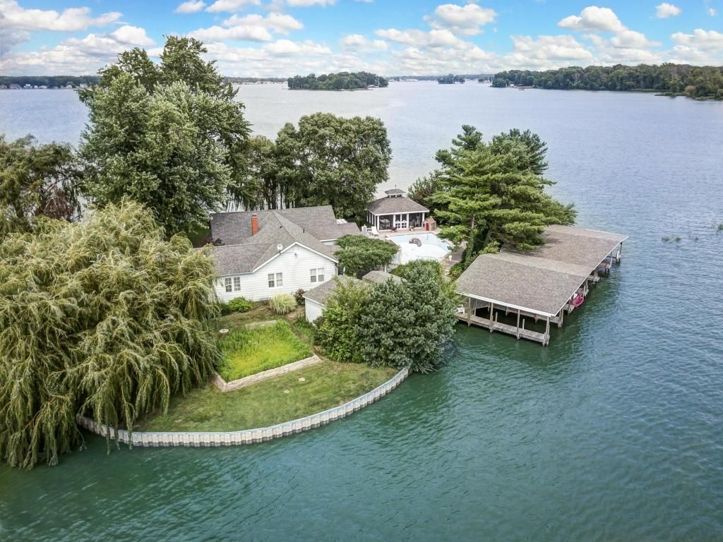 Sweet House Dreams 1900 Buckeye Lake Private Island Home in