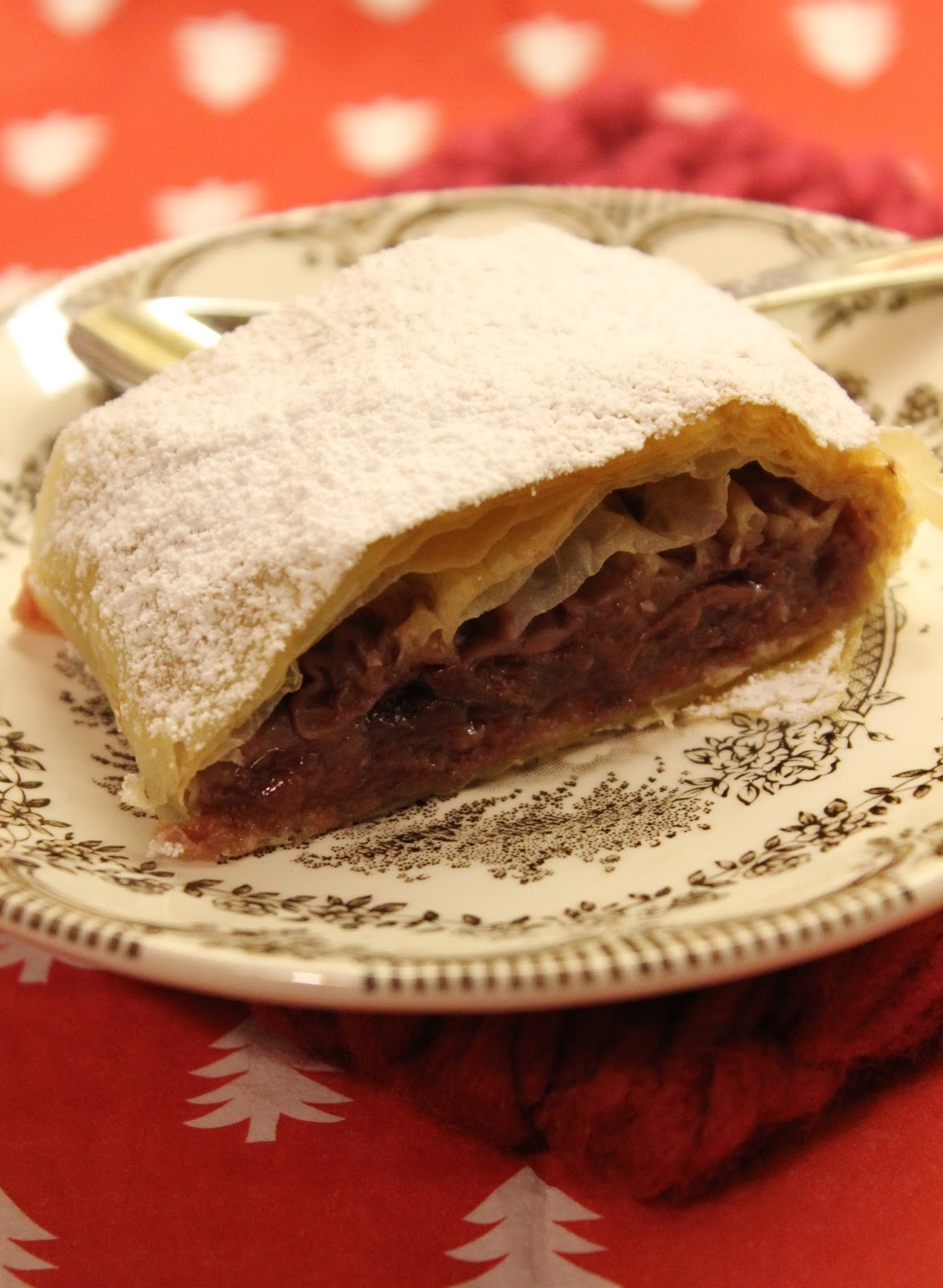 Diana&amp;#39;s Cook Blog: Strudel aux cerises (Kirschstrudel)