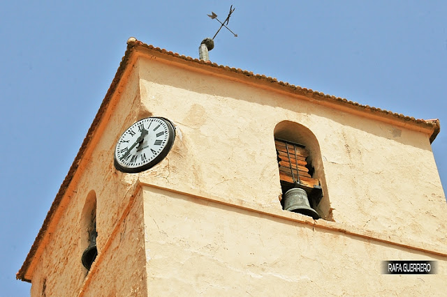La torre de la Iglesia y el reloj
