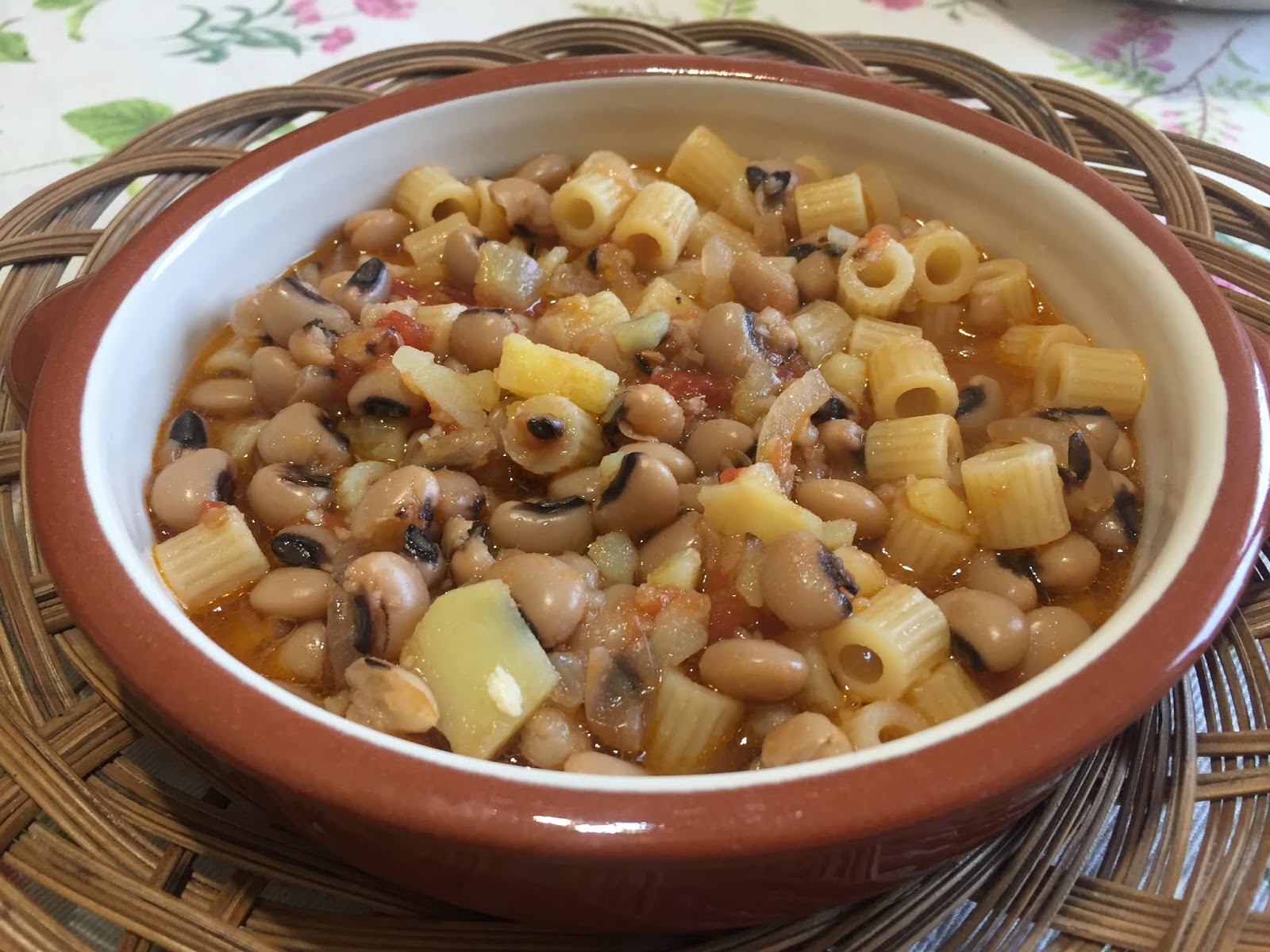 Il mondo di Rina Minestra di fagioli con l'occhio