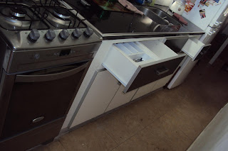 TRABAJAMOS LA MADERA EL HIERRO Y EL ALUMINIO y la combinacion de los