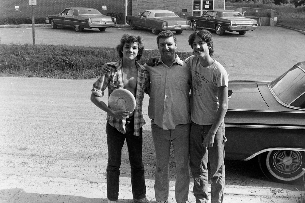 мода хиппи 60-х. советские люди 1970. стиляги в ссср 80-е. мода 70е ссср. 70 ые годы.