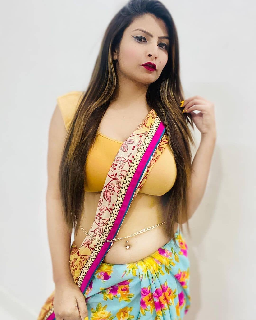 saree pics