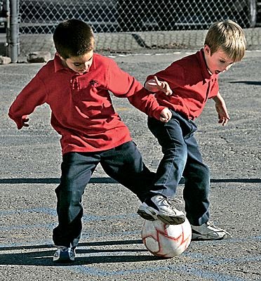 играть в догонялки. в какие игры ты предложишь поиграть мальчикам. бегалки subway surfers. спортивные рисунки для детей. сабвей сёрф лос анджелес.