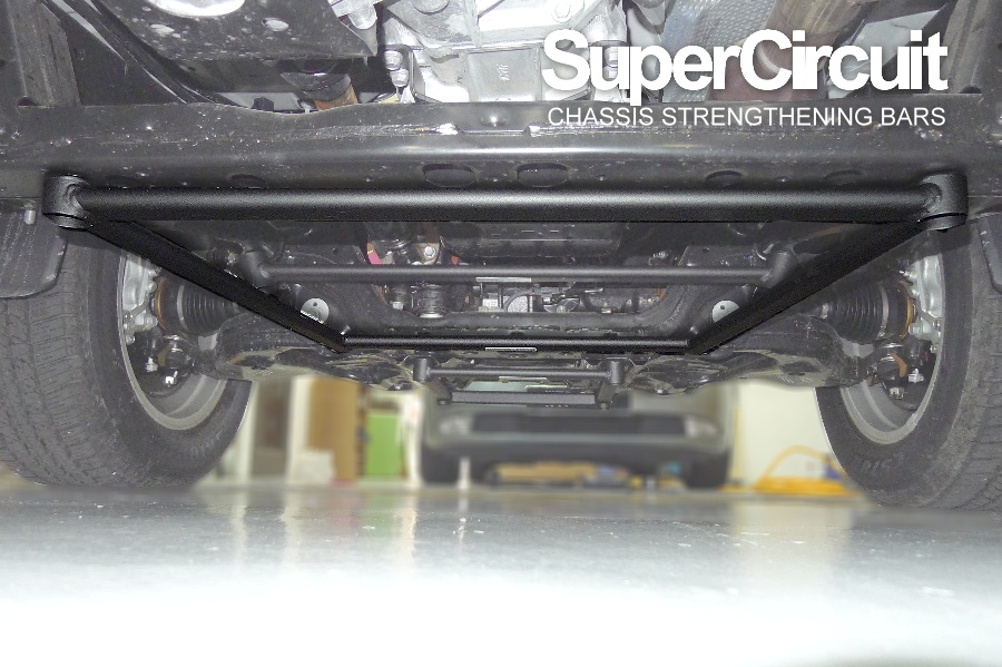SUPERCIRCUIT CHASSIS STRENGTHENING BARS Toyota Fortuner 2.4/ 2.7