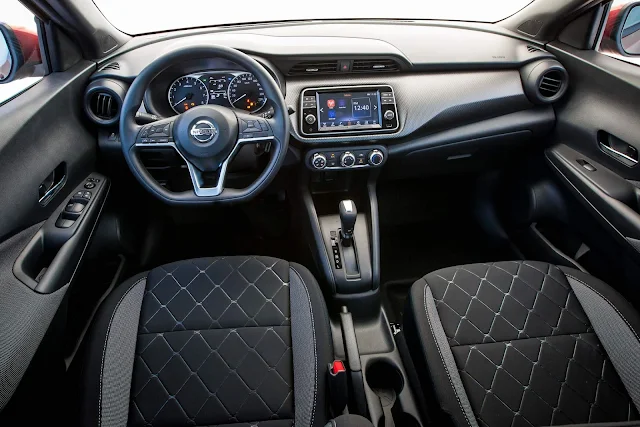 Novo Nissan Kicks 2020 S CVT - interior