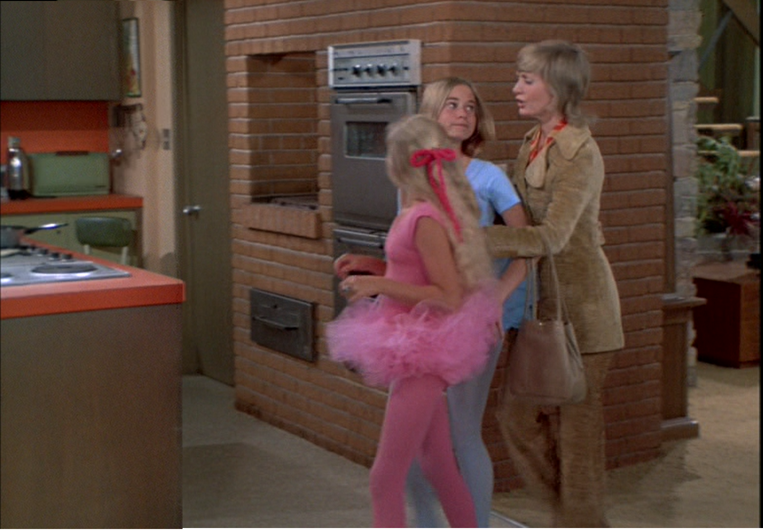 The Brady Bunch Blog The Bradys Laundry Room Renovation