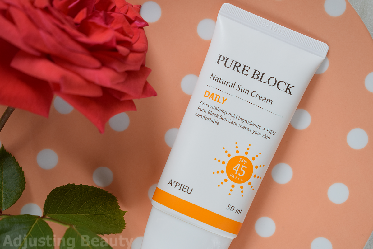 Review A'Pieu Pure Block Natural Sun Cream Daily SPF 45 Adjusting Beauty