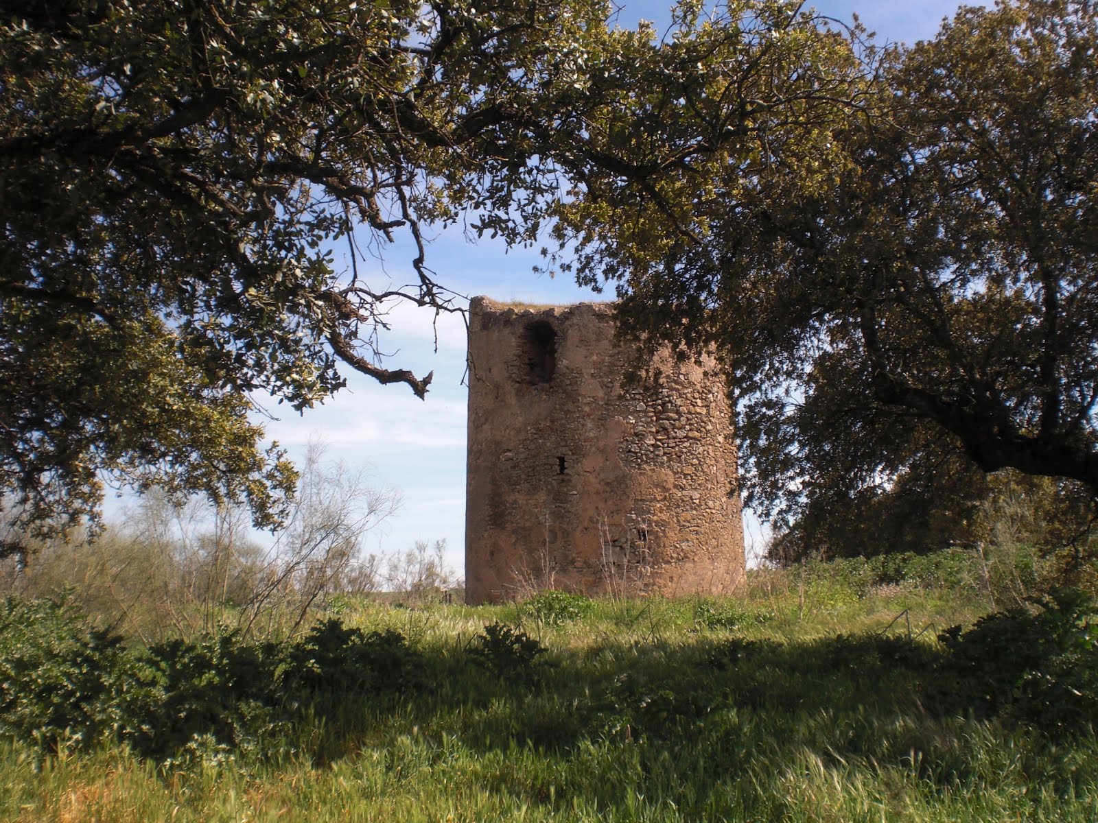 Atalayas de las Moitas y de Juana Castaña en Olivenza