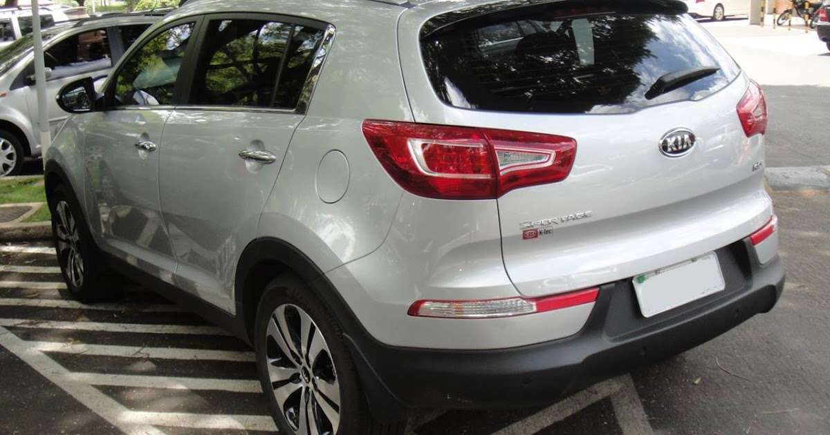 Kia Sportage 2010 сзади