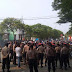 Demo di Sekitaran Istana Berujung Ricuh, Batu dan Kembang Api Menghujani Mobil dan Petugas
